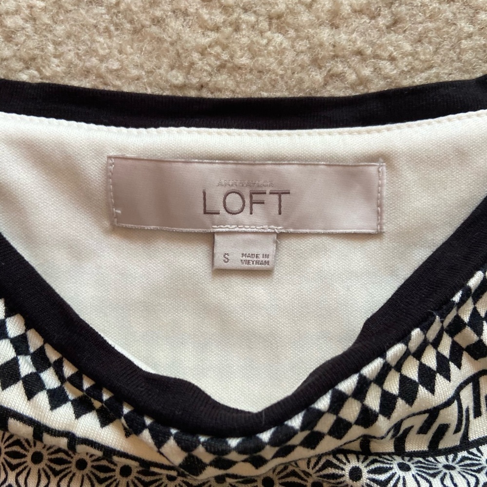 NWOT Ann Taylor Loft Black White Patterned Dress - Picture 6 of 7
